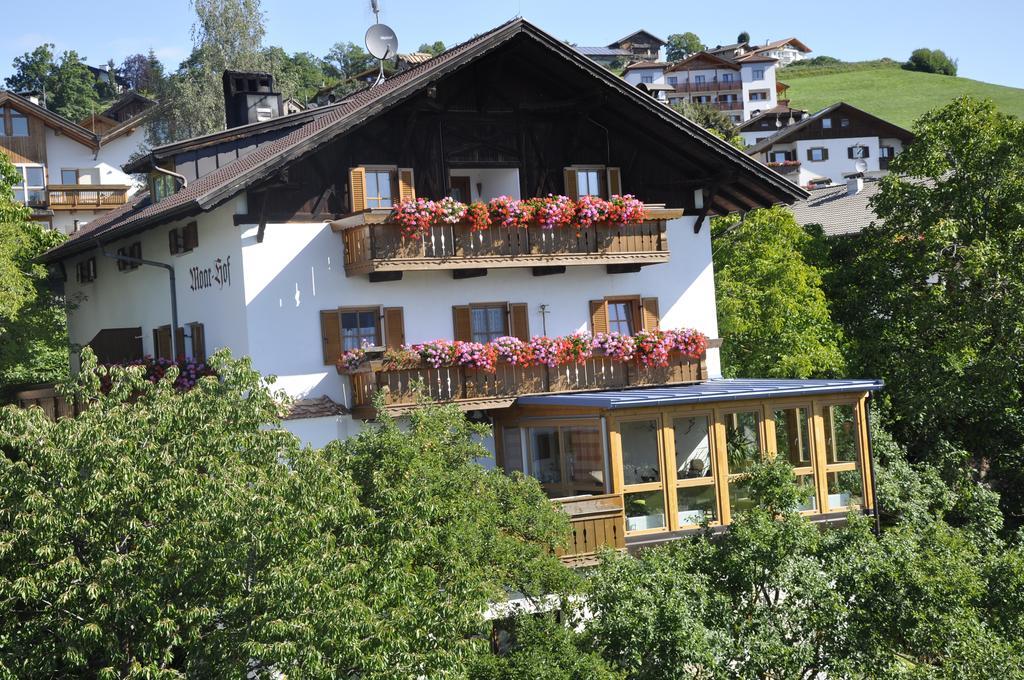 Moarhof Hotel Meltina Exterior photo